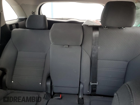 2019 Kia Sorento LX with VIN 5XYPG4A33KG509006, listed as a Copart auction lot 52101645 with 0 mi miles and Non Repairable. Bid and sale history available at carsss.com. Image 10.
