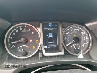 2023 Toyota Tacoma SR5 с VIN 3TMAZ5CNXPM213141, выставлен на аукционе Copart как лот 56695745 с пробегом 6 021 миль миль и Списание • Salvage title. История ставок и продаж доступна на DreamBid. Изображение 9.
