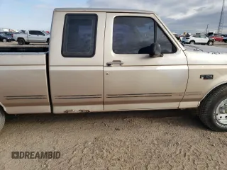 1993 Ford F-150 with VIN 1FTEX15N5PKA64335, listed as a Copart auction lot 84205744 with 278,070 mi miles and Clean Title. Bid and sale history available at carsss.com. Image 10.