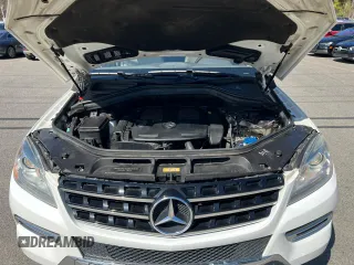 2015 Mercedes-Benz M ML 350 with VIN 4JGDA5JB1FA608992, listed as a Copart auction lot 53400185 with 230,284 mi miles and Clean Title. Bid and sale history available at carsss.com. Image 8.