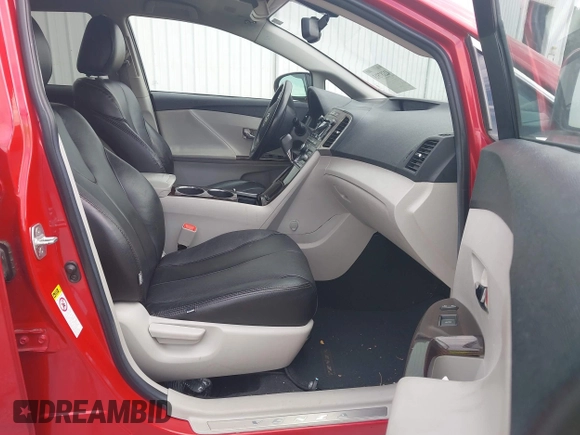 2011 Toyota Venza with VIN 4T3ZA3BB0BU051825, listed as a IAAI auction lot 42387513 with 159,129 mi miles and . Bid and sale history available at DreamBid. Image 5.