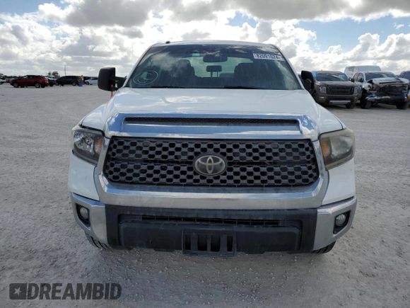 2018 Toyota Tundra 2WD SR5 with VIN 5TFEY5F12JX233799, listed as a Copart auction lot 82091024 with 105,972 mi miles and Non Repairable. Bid and sale history available at carsss.com. Image 5.