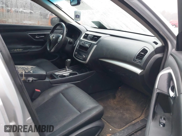 2017 Nissan Altima S z VIN 1N4AL3AP1HC115795, wystawiony jako IAAI lot #41523816 z przebiegiem 209 912 mil mil oraz . Historia ofert i sprzedaży dostępna na DreamBid. Obrazek 5.