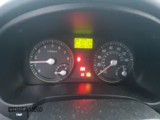2007 Kia Rio LX with VIN KNADE123476256372, listed as a Copart auction lot 84759904 with 88,725 mi miles and Salvage Title. Bid and sale history available at carsss.com. Image 9.