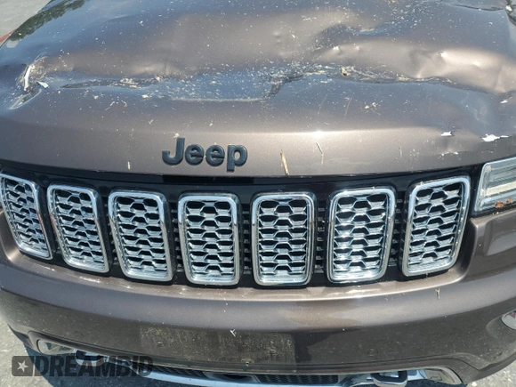 2020 Jeep Grand Cherokee Overland with VIN 1C4RJFCG7LC407185, listed as a Copart auction lot 62366435 with 44,679 mi miles and Salvage title. Bid and sale history available at DreamBid. Image 11.