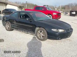 2002 Pontiac Grand Prix GT with VIN 1G2WP12K62F263429, listed as a IAAI auction lot 41832684 with 139,709 mi miles. Bid and sale history available at carsss.com. Image 1.