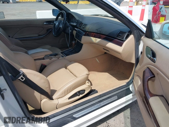 2004 BMW 3 Series 325Ci with VIN WBABW33474PL32549, listed as a IAAI auction lot 42120807 with 92,156 mi miles and . Bid and sale history available at DreamBid. Image 5.