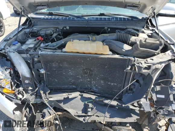 2018 Ford Expedition XLT with VIN 1FMJU1JT4JEA42677, listed as a Copart auction lot 58957205 with 144,611 mi miles and Salvage title. Bid and sale history available at DreamBid. Image 12.