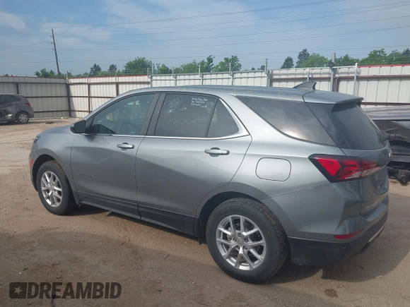 2024 Chevrolet Equinox LT with VIN 3GNAXUEG1RS182754, listed as a IAAI auction lot 42041296 with 32,015 mi miles. Bid and sale history available at carsss.com. Image 14.
