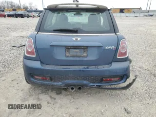 2011 MINI Hardtop S with VIN WMWSV3C55BTY10340, listed as a Copart auction lot 88598945 with Not Provided miles and Salvage Title. Bid and sale history available at DreamBid. Image 6.