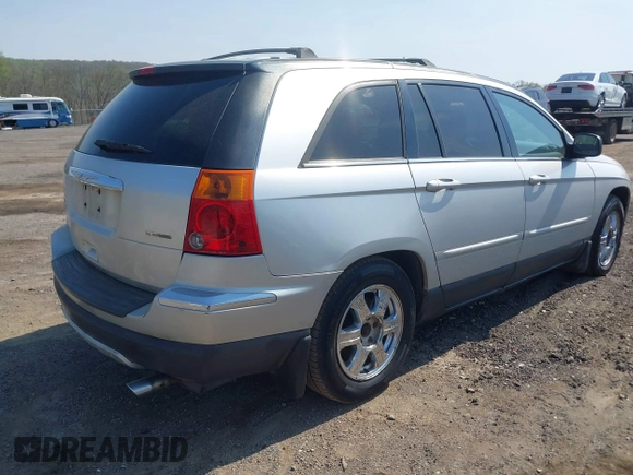2006 Chrysler Pacifica Touring with VIN 2A8GF68476R619449, listed as a IAAI auction lot 42116396 with 441,774 mi miles and . Bid and sale history available at DreamBid. Image 4.