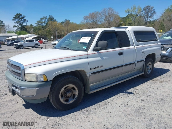 1998 Dodge Ram 1500 with VIN 3B7HC13Y7WG184231, listed as a IAAI auction lot 41884714 with 136,079 mi miles. Bid and sale history available at carsss.com. Image 2.