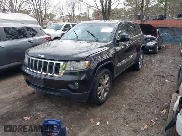 2012 Jeep Grand Cherokee Laredo with VIN 1C4RJEAG0CC316823, listed as a IAAI auction lot 41846479 with 215,317 mi miles. Bid and sale history available at carsss.com. Image 17.