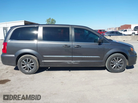 2016 Chrysler Town & Country S with VIN 2C4RC1HG9GR128212, listed as a IAAI auction lot 40858279 with 169,433 mi miles. Bid and sale history available at carsss.com. Image 13.