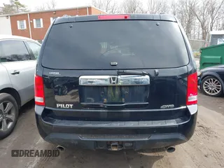 2013 Honda Pilot EX-L with VIN 5FNYF4H54DB062601, listed as a IAAI auction lot 41833449 with 210,766 mi miles. Bid and sale history available at carsss.com. Image 16.