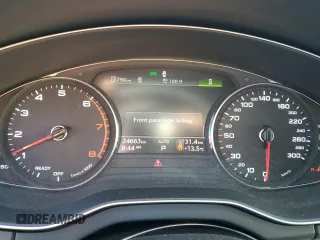 2024 Audi Q5 Komfort with VIN WA1AAAFY0R2062076, listed as a Copart auction lot 52988995 with 24,663 mi miles and Salvage Title. Bid and sale history available at carsss.com. Image 9.