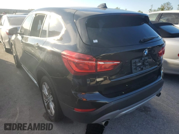2018 BMW X1 xDrive28i with VIN WBXHT3C37J5K27694, listed as a Copart auction lot 64022772 with 59,413 mi miles. Bid and sale history available at carsss.com. Image 3.
