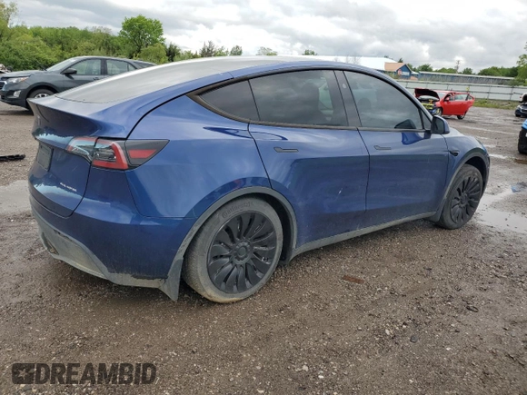 2024 Tesla Model Y Long Range z VIN 7SAYGDEE0RA286070, wystawiony jako Copart lot #58200425 z przebiegiem 16 881 mil mil oraz Szkoda całkowita • Salvage title. Historia ofert i sprzedaży dostępna na DreamBid. Obrazek 3.