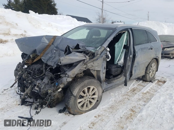 2020 Kia Sorento LX V6 with VIN 5XYPGDA54LG695044, listed as a Copart auction lot 45395885 with 0 mi miles and Salvage Title. Bid and sale history available at carsss.com. Image 1.