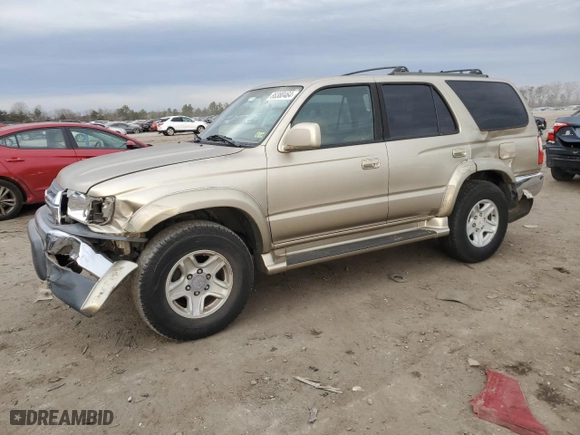 2001 Toyota 4Runner SR5 with VIN JT3HN86R710337084, listed as a Copart auction lot 86380464 with 67,617 mi miles and Salvage Title. Bid and sale history available at carsss.com. Image 1.