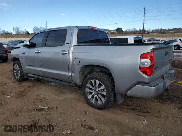 2018 Toyota Tundra SR5 z VIN 5TFHW5F17JX694497, wystawiony jako Copart lot #88545555 z przebiegiem 93 586 mil mil oraz Szkoda całkowita • Salvage title. Historia ofert i sprzedaży dostępna na DreamBid. Obrazek 2.