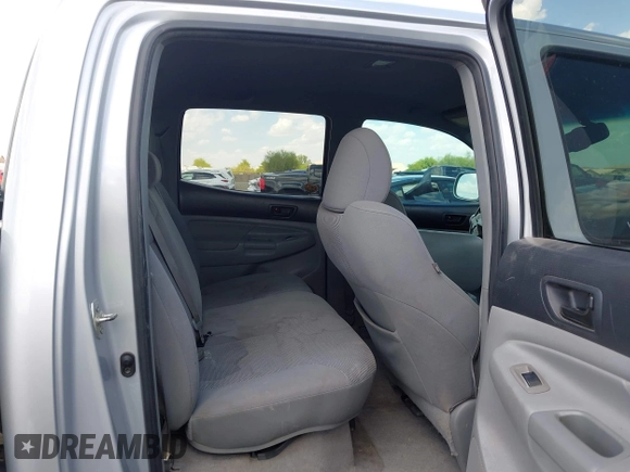 2011 Toyota Tacoma PreRunner with VIN 3TMJU4GN4BM125584, listed as a IAAI auction lot 42781618 with 236,985 mi miles and . Bid and sale history available at DreamBid. Image 8.