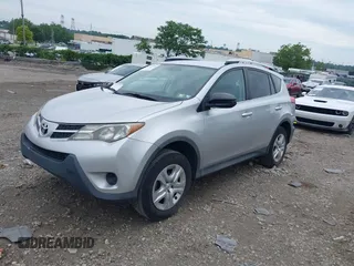 2013 Toyota RAV4 LE z VIN 2T3BFREV4DW109594, wystawiony jako IAAI lot #42705888 z przebiegiem 50 527 mil mil oraz . Historia ofert i sprzedaży dostępna na DreamBid. Obrazek 18.