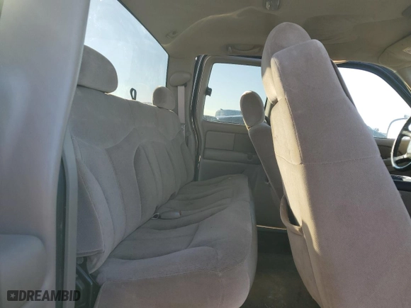 2002 GMC Sierra 1500 SLE with VIN 2GTEC19V621166340, listed as a Copart auction lot 83235214 with 0 mi miles and Salvage Title. Bid and sale history available at carsss.com. Image 10.