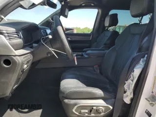 2024 Jeep Wagoneer Series II с VIN 1C4SJRBP2RS159821, выставлен на аукционе Copart как лот 49981005 с пробегом 14 857 миль миль и Чистый • Clean title. История ставок и продаж доступна на DreamBid. Изображение 7.