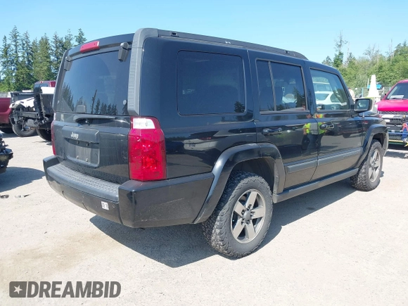 2008 Jeep Commander Sport with VIN 1J8HH48K28C180481, listed as a IAAI auction lot 42402789 with 215,404 mi miles and . Bid and sale history available at DreamBid. Image 4.