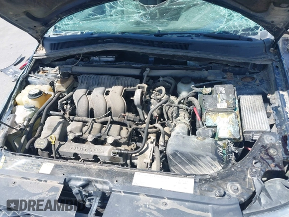 2005 Ford Freestyle SE with VIN 1FMZK041X5GA40830, listed as a IAAI auction lot 42323519 with Not provided miles and . Bid and sale history available at DreamBid. Image 10.