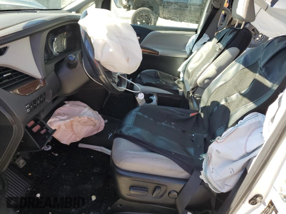 2018 Toyota Sienna XLE with VIN 5TDDZ3DC6JS196196, listed as a Copart auction lot 60103275 with 71,209 mi miles and Salvage title. Bid and sale history available at DreamBid. Image 7.