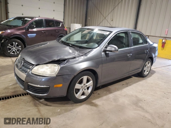 2008 Volkswagen Jetta Sedan SE with VIN 3VWRM71K28M082095, listed as a Copart auction lot 51945555 with 161,529 mi miles and Salvage Title. Bid and sale history available at carsss.com. Image 1.