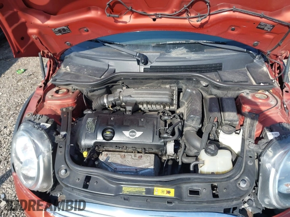 2012 MINI Hardtop with VIN WMWSU3C51CT369410, listed as a IAAI auction lot 42072377 with 155,008 mi miles and . Bid and sale history available at DreamBid. Image 10.
