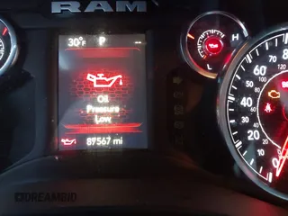 2020 Ram 1500 Big Horn z VIN 1C6RRFFG7LN285301, wystawiony jako IAAI lot #41241988 z przebiegiem 89 567 mil mil oraz . Historia ofert i sprzedaży dostępna na DreamBid. Obrazek 16.