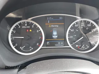 2019 Nissan Sentra SV with VIN 3N1AB7AP7KY438285, listed as a IAAI auction lot 41768030 with 78,924 mi miles and . Bid and sale history available at DreamBid. Image 7.