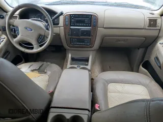2005 Ford Explorer Eddie Bauer with VIN 1FMDU64W35UA30791, listed as a Copart auction lot 60435375 with 205,116 mi miles and Clean title. Bid and sale history available at DreamBid. Image 8.