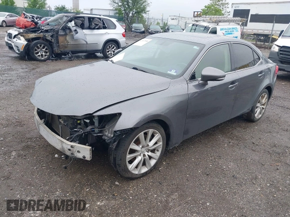 2015 Lexus IS 250 with VIN JTHCF1D22F5026686, listed as a IAAI auction lot 42267098 with 136,541 mi miles and . Bid and sale history available at DreamBid. Image 2.