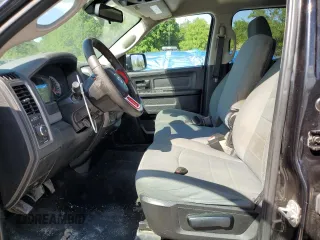 2016 Ram 1500 Express z VIN 1C6RR6FTXGS189585, wystawiony jako Copart lot #55665575 z przebiegiem 155 703 mil mil oraz Szkoda całkowita • Salvage title. Historia ofert i sprzedaży dostępna na DreamBid. Obrazek 7.
