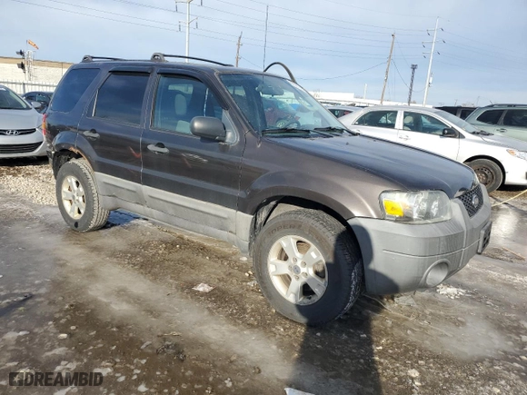2007 Ford Escape XLT with VIN 1FMYU93117KA66082, listed as a Copart auction lot 83591914 with 229,950 mi miles and Clean Title. Bid and sale history available at carsss.com. Image 4.