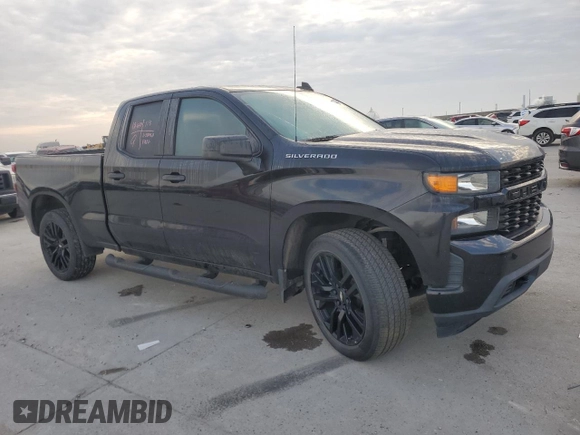 2020 Chevrolet Silverado 1500 Custom with VIN 1GCRWBEF9LZ258712, listed as a Copart auction lot 42992025 with 61,300 mi miles and Salvage Title. Bid and sale history available at carsss.com. Image 4.