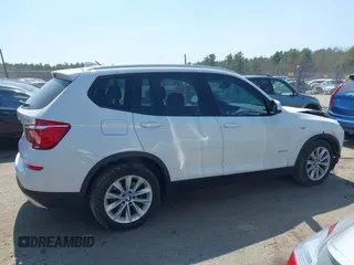 2017 BMW X3 xDrive28i z VIN 5UXWX9C52H0D96737, wystawiony jako IAAI lot #42094100 z przebiegiem 86 641 mil mil oraz . Historia ofert i sprzedaży dostępna na DreamBid. Obrazek 13.