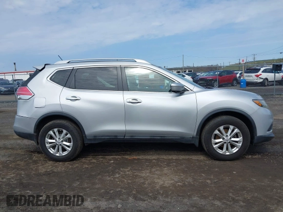 2015 Nissan Rogue SL with VIN 5N1AT2MV7FC764959, listed as a IAAI auction lot 41997813 with 37,129 mi miles and . Bid and sale history available at carsss.com. Image 13.