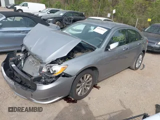 2013 Chrysler 200 Limited with VIN 1C3CCBCG3DN655565, listed as a IAAI auction lot 42059383 with 100,149 mi miles and . Bid and sale history available at DreamBid. Image 17.