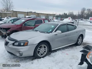 2006 Pontiac Grand Prix GT with VIN 2G2WR554461281892, listed as a IAAI auction lot 41635939 with 83802 miles. Bid and sale history available at carsss.com. Image 17.