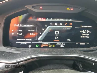 2021 Audi SQ8 Premium Plus z VIN WA1AWBF14MD028066, wystawiony jako Copart lot #63195873 z przebiegiem 30 644 mil mil oraz . Historia ofert i sprzedaży dostępna na DreamBid. Obrazek 9.