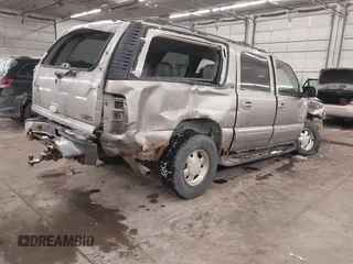 2003 GMC Yukon XL SLT with VIN 1GKFK16Z33R111162, listed as a IAAI auction lot 41611886 with 0 mi miles. Bid and sale history available at carsss.com. Image 4.