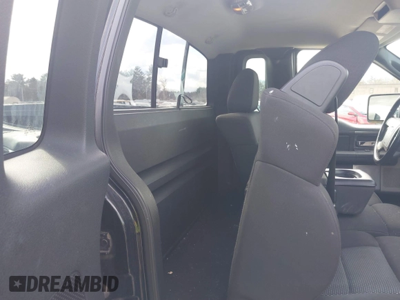 2004 Ford F-150 XLT with VIN 1FTRF04584KB28749, listed as a IAAI auction lot 41875780 with 115,018 mi miles. Bid and sale history available at carsss.com. Image 8.