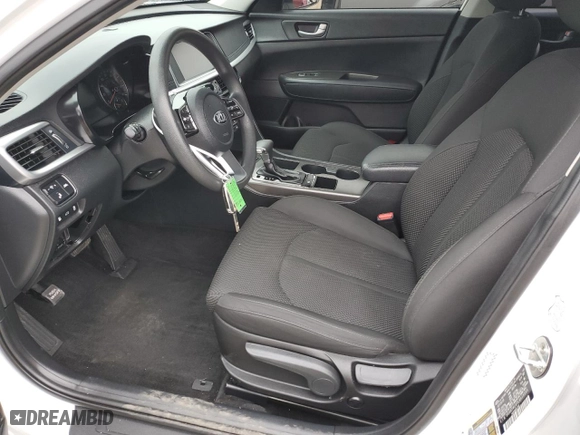2020 Kia Optima LX with VIN 5XXGT4L37LG415595, listed as a Copart auction lot 81668144 with 70,373 mi miles and Non Repairable. Bid and sale history available at carsss.com. Image 7.