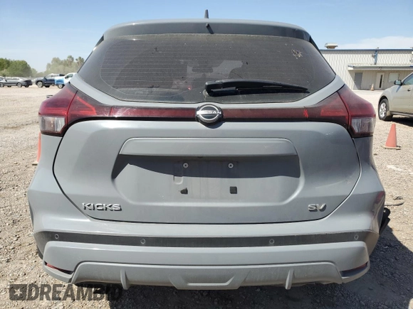 2022 Nissan Kicks SV with VIN 3N1CP5CVXNL482826, listed as a Copart auction lot 49037185 with 42,999 mi miles and Salvage Title. Bid and sale history available at carsss.com. Image 6.